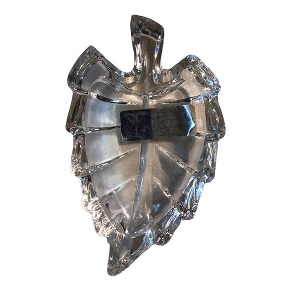 Vintage Lead Clear Leaf Crystal Dish by Zajecar - Candy, Trinkets or Jewelry - Picture 3 of 4